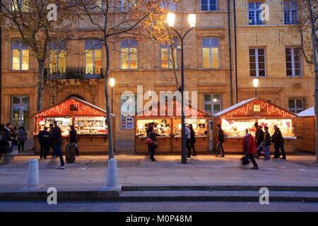 Francia,Bouches du Rhone,Aix en Provence,Cours Mirabeau,mercatino di Natale Foto Stock