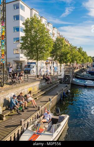 La Danimarca,Zelanda,Copenhagen,quartiere Christianshavn,banchine Overgaden Neden Vandet Foto Stock