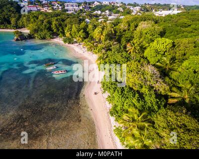 Francia,caraibi,Piccole Antille,Guadalupa,Grande-Terre,Le Gosier,vista aerea sulla spiaggia di Petit Havre (vista aerea) Foto Stock