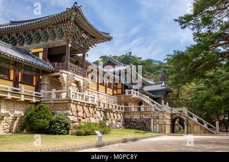 Corea del Sud,Nord Gyeongsang provincia,Gyeongju Parco Nazionale,Gyeongju,Bulguksa Tempio costruito nel 774 è un sito Patrimonio Mondiale dell'UNESCO Foto Stock