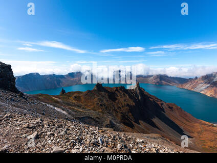 Il monte Paektu e il suo lago craterico, Ryanggang Provincia, Mount Paektu, Corea del Nord Foto Stock