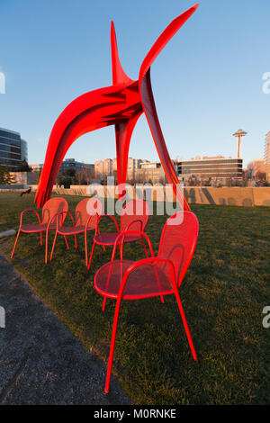 Stati Uniti, Washington, Seattle, Olympic Sculpture Park, Alexander Calder's Eagle Foto Stock