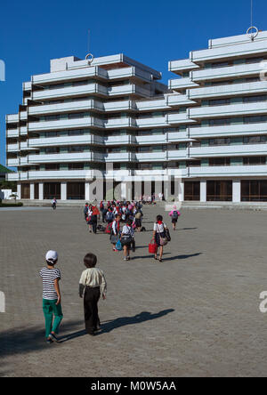 Songdowon internazionale dei bambini edifici di camp, Kangwon Provincia, Wonsan, Corea del Nord Foto Stock