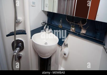 Chiusura del bagno della barca Foto Stock