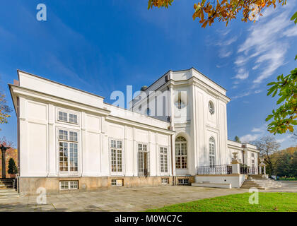 Jablonna Palace e giardino inglese complessa, sobborgo di Varsavia, Masovia voivodato, Polonia. Foto Stock