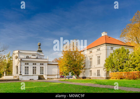 Jablonna Palace e giardino inglese complessa, sobborgo di Varsavia, Masovia voivodato, Polonia. Foto Stock