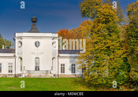 Jablonna Palace e giardino inglese complessa, sobborgo di Varsavia, Masovia voivodato, Polonia. Foto Stock