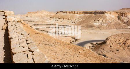 Zin Valley si affacciano a Ben Gurion recinto in Sde Boqer, Israele Foto Stock