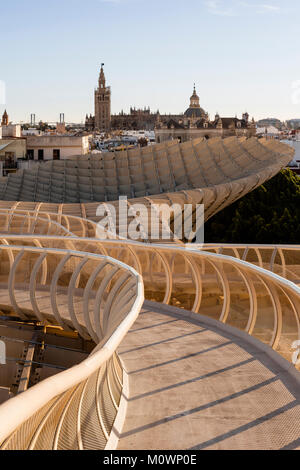 Metropol Parasol a Siviglia, in Andalusia, Spagna. Foto Stock