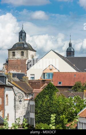 Francia,Pas-de-Calais,Montreuil-sur-Mer,città fortificata,Saint-Saulve chiesa Foto Stock