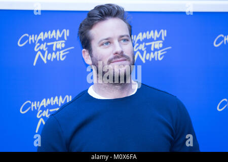 Roma, Italia. 24 gen 2018. Attore americano Armie Hammer Photocall a Roma del film "Chiamami col tuo nome' (Titolo originale: "mi chiamano per nome') Credito: Matteo Nardone/Pacific Press/Alamy Live News Foto Stock