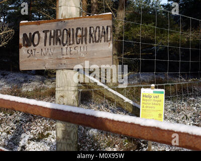 Il modo Badenoch, un sentiero escursionistico da Aviemore per Insh paludi nelle Highlands della Scozia, Inverness-shire. Non adatto per veicolo nonostante Sat Nav Foto Stock