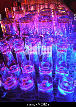 Lotto di occhiali sono i fulmini Foto Stock