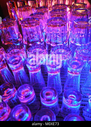 Lotto di occhiali sono i fulmini Foto Stock