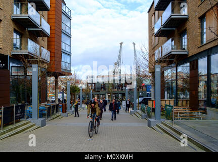 Fasi di prigione a Bristol Harbourside, Bristol England Regno Unito Foto Stock