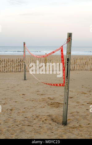 Beach volley Net presso Sandhaven Beach, South Shields Foto Stock