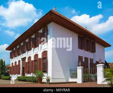 Archivi Nazionali edificio o noto come Gedung Arsip Nasional è un museo storico e anche un popolare luogo di nozze, situato in Gajah Mada Street Foto Stock