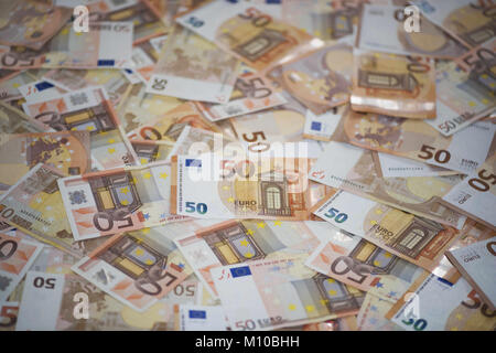 17 gennaio 2018 - 50 delle banconote in euro (credito Immagine: © Andrey Nekrasov/ZUMA filo/ZUMAPRESS.com) Foto Stock