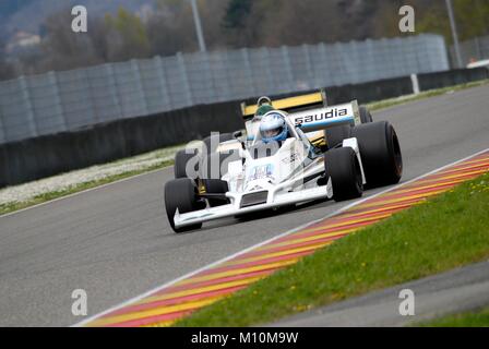 Sul circuito del Mugello il 1 aprile 2007: Sconosciuto eseguito su Classic F1 auto 1978 Williams FW 06 sul circuito del Mugello in Italia durante il Mugello Historic Festival. Foto Stock