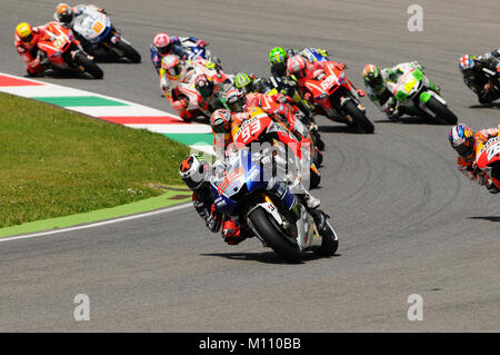 MUGELLO - Italia, 31 maggio: Spagnolo Yamaha Jorge Lorenzo a 2013 TIM MotoGP dell'Italia il 31 maggio 2013 Foto Stock