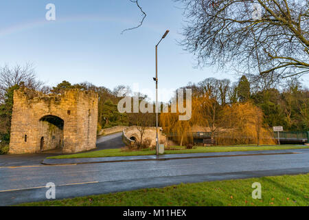 Warkworth antico ponte, Warkworth, Northumberland, Regno Unito Foto Stock