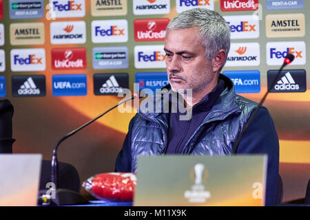 Jose Mourinho, allenatore di 'Manchester' unita al pre-partita premere il tasto Conferenza. Corrispondenza tra la FC 'Rostov' e 'Manchester Regno' 09 marzo 2017 in Foto Stock