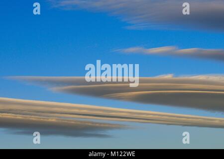 Nuvole al tramonto,Parco Nazionale Nevado Tres Cruces,Región de Atacama, Cile Foto Stock