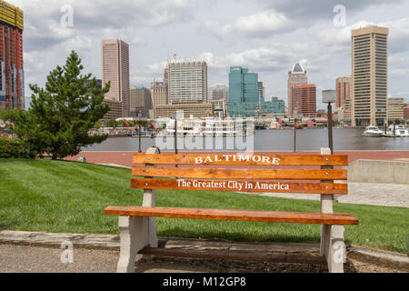 "Baltimore. La città più grande in America " su un banco che si affaccia il Porto Interno di Baltimore, Baltimore, Maryland, Stati Uniti. Foto Stock