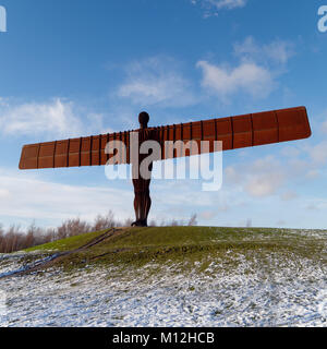 GATESHEAD, Tyne and Wear/UK - gennaio 19 : Vista di angelo del nord di una scultura in Gateshead, Tyne and Wear on gennaio 19, 2018 Foto Stock