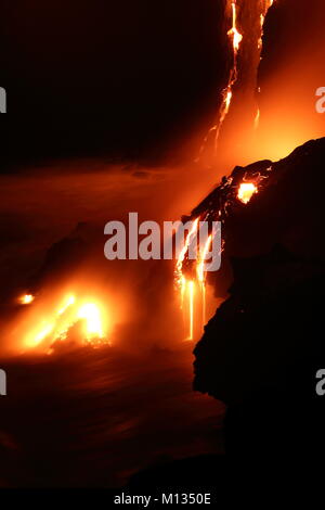 Flusso di lava sulla Big Island delle Hawaii, vulcano Kilauea Foto Stock