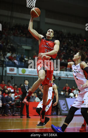 Chiba, Giappone. Xx gen, 2018. Gavin Edwards (jet), Takuya Kawamura (B-Corsari) Basket : 2017-18 B.LEGA B1 gioco tra getti di Chiba 95-79 Yokohama B-Corsari a Chiba Arena porta a Chiba, Giappone . Credito: Takahisa Hirano/AFLO/Alamy Live News Foto Stock