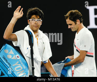 Melbourne, AUS, 26 Gennaio 2018: Southkorean giocatore di tennis Hyeon Chung dopo la sua semifinale partita al 2018 Open di Australia a Melbourne Park. Credito: Frank Molter/Alamy Live News Foto Stock