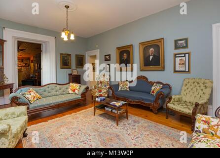 Canada, Provincia di Quebec, Outaouais, Pontiac Regione, Fort-Coulonge, Spruceholme Inn, Lounge Foto Stock