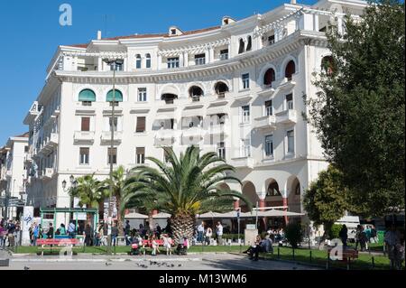 La Grecia e la Macedonia, Salonicco, Piazza Aristotelous, Electra Palace Hotel, Neo facciata bizantina Foto Stock