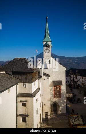 Austria salisburghese, Salisburgo, Schloss castello Hohensalzburg, il castello di chiesa Foto Stock