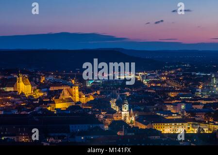 Bassa Austria, Krems an der Donau, elevati vista città, Alba Foto Stock