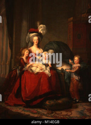 La pittura di Maria Antonietta e i suoi 3 figli, Marie Therese, Louis Charles e Louis Joseph da Elisabeth Virgee-Lebru, 1787, anticamera del GR Foto Stock