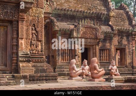 Cambogia Angkor, elencato come patrimonio mondiale dall UNESCO, Banteay Srei (X secolo), Malraux fu perseguita perché egli klept rilievi nel tempio Foto Stock