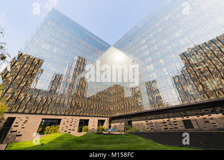 Chengdu Temple House hotel Edificio in vetro Foto Stock