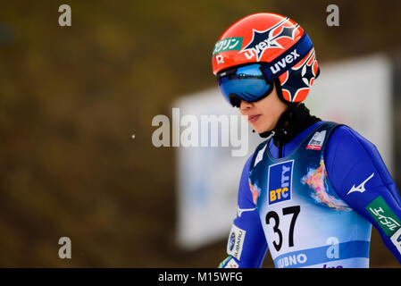 Ljubno, Slovenia. 27 gennaio, 2018. Yuki Ito del Giappone compete durante il Ljubno FIS Ski Jumping World Cup concorrenza. Credito: Rok Rakun/Pacific Press/Alamy Live News Foto Stock