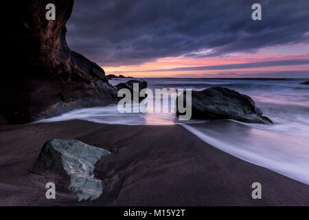 Spiaggia di Playa de Almaciga,costa rocciosa,Tramonto,Tenerife,Isole Canarie,Spagna Foto Stock