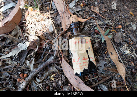 Australian veleno bottiglia con etichetta vecchia Foto Stock