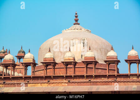 fatehpur sikri, Utttar Pradesh, Agra, India, 27th gennaio, 2017: L'architettura di Tomba di Islam Khan Foto Stock