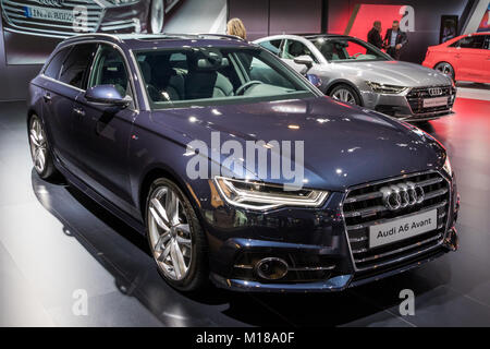 Bruxelles - Jan 10, 2018: Audi A6 Avant auto presentati presso il Bruxelles Motor Show. Foto Stock