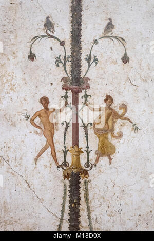 Napoli. L'Italia. Frammento di affresco (dettaglio) con miniatura coppia danzante intorno a un candelabro, dal Triclinio della Villa di Arianna a Castellammar Foto Stock