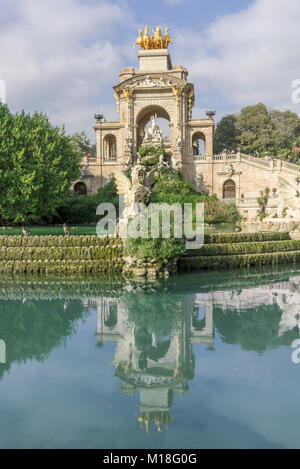 Cascada monumentale nel Parco Ciutadella,Barcellona,Cataluña,Spagna Foto Stock