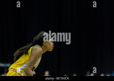 Birmingham, Regno Unito. 28 gen, 2018. WBBL: finali di Coppa Wildcasts vs orgoglio al Birmingham Arena Nottingham Wildcats vs Caledonia orgoglio. Nottingham Wildcats cercando guardando il gioco. (C) il credito: pmgimaging/Alamy Live News Foto Stock