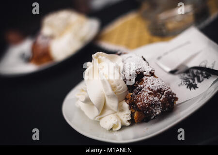 La maggior parte dei dessert famosi nelle Dolomiti Foto Stock