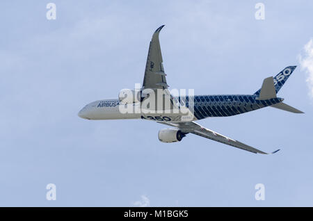 Schönefeld di Berlino, Germania, Giugno 03. 2016.; Airbus A350 - XWB 900 durante la Ila di Berlino Schönefeld Foto Stock