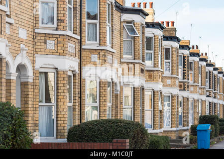 Regno Unito alloggiamento terrazzati a Hull, nello Yorkshire, Inghilterra, Regno Unito Foto Stock